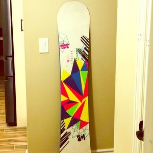 SNOW BOARD ❄️☃️🏂⛷5 feet, great condition